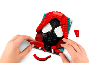 Miles Morales från LEGO – produktbild 3 av 7