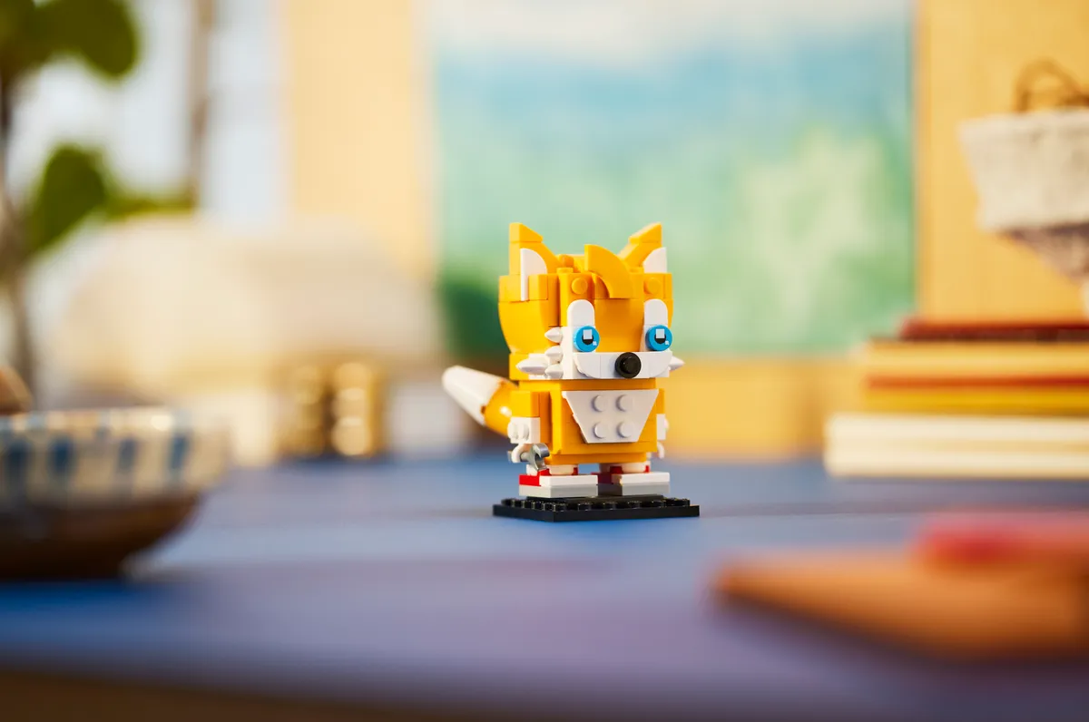 LEGO Miles "Tails" Prower (40628) - Bild 4