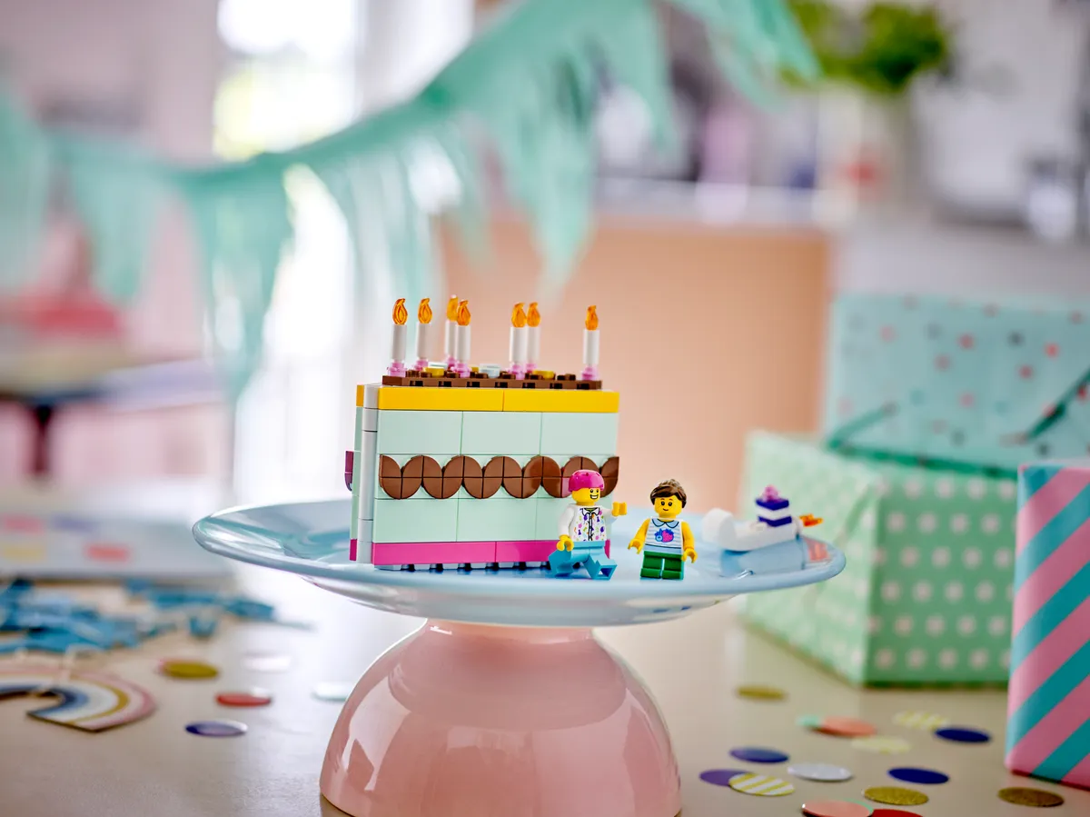 LEGO Birthday Cake (40641) - afbeelding 3