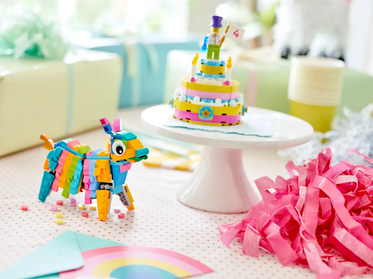 LEGO Piñata (40644) - image 3
