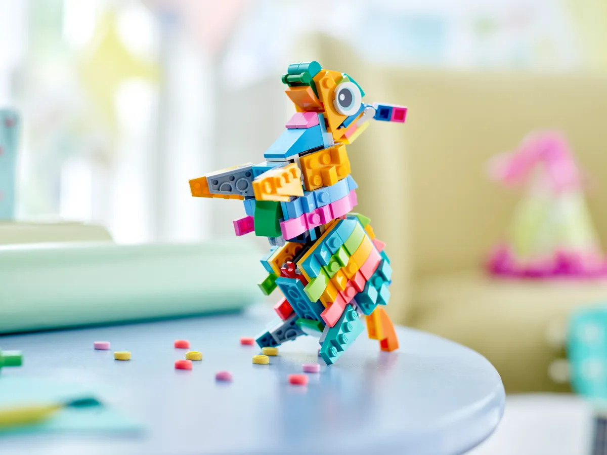 LEGO Piñata (40644) - image 4