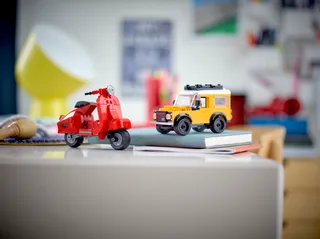 Land Rover Classic Defender by LEGO – product photo 6 of 7