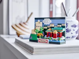 LEGO Beijing Postcard (40654) - image 4