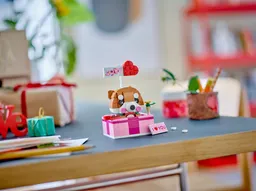 LEGO Love Gift Box (40679) - image 3