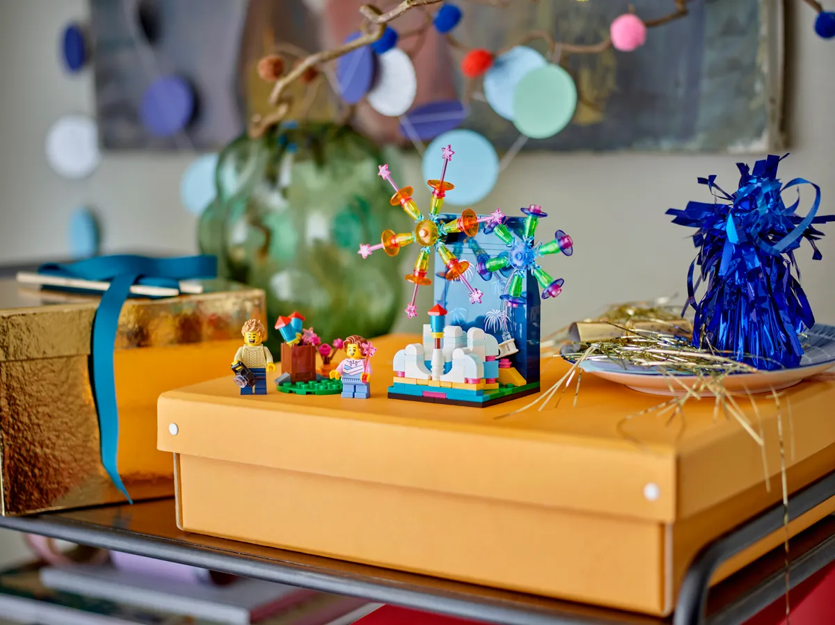 LEGO Firework Celebration (40689) - Bild 3