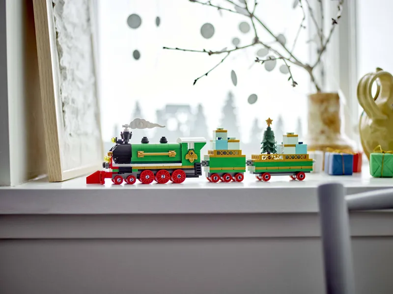 Winter Holiday Train by LEGO – product photo 4 of 5
