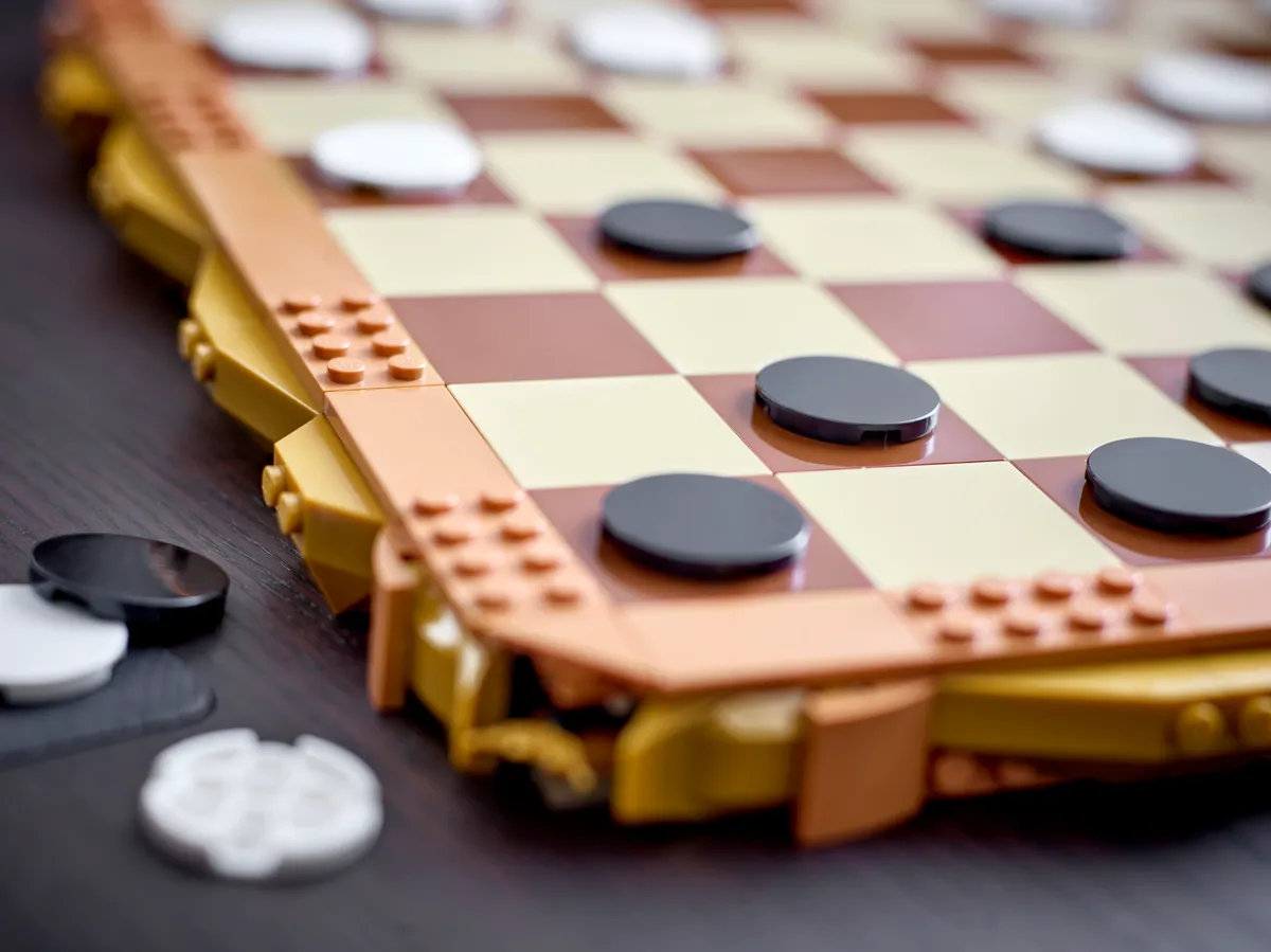 LEGO Traditional Chess Set (40719) - Bild 6