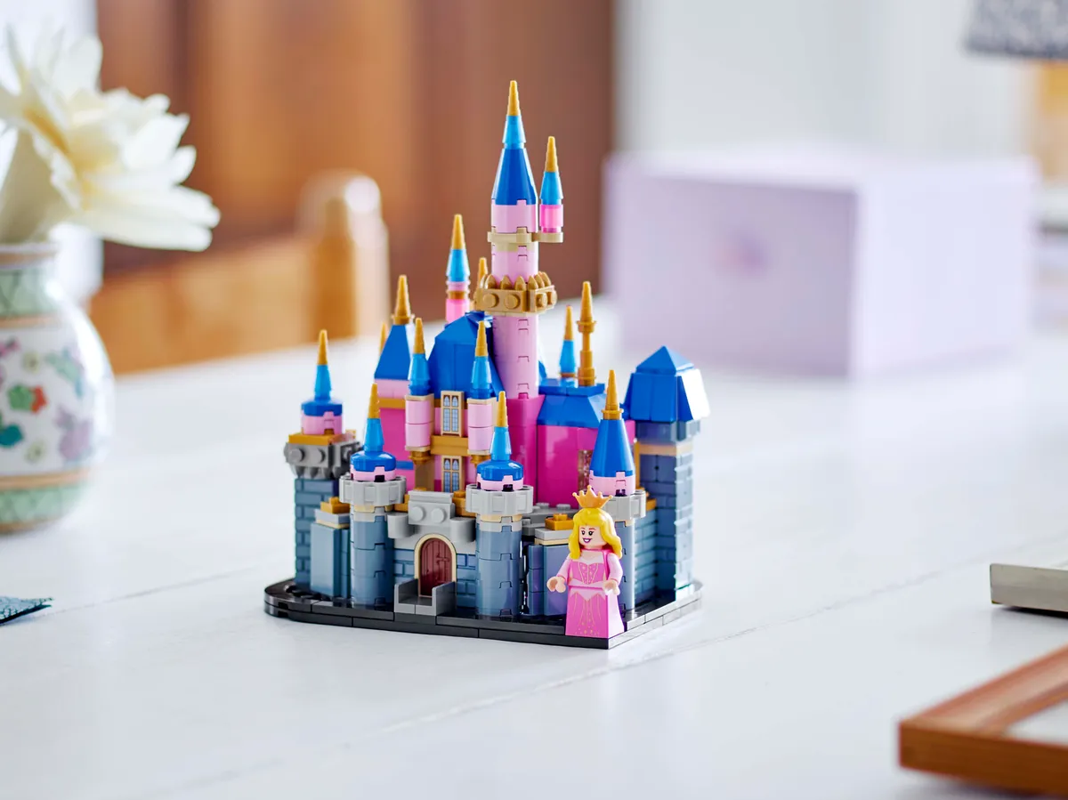 LEGO Mini Disney Sleeping Beauty Castle (40720) - Bild 3