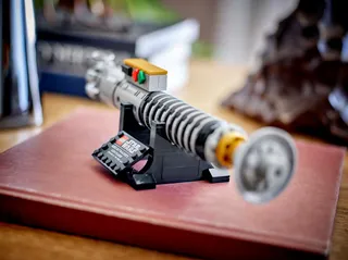 Luke Skywalker's Lightsaber™ de LEGO – photo du produit 5 sur 5