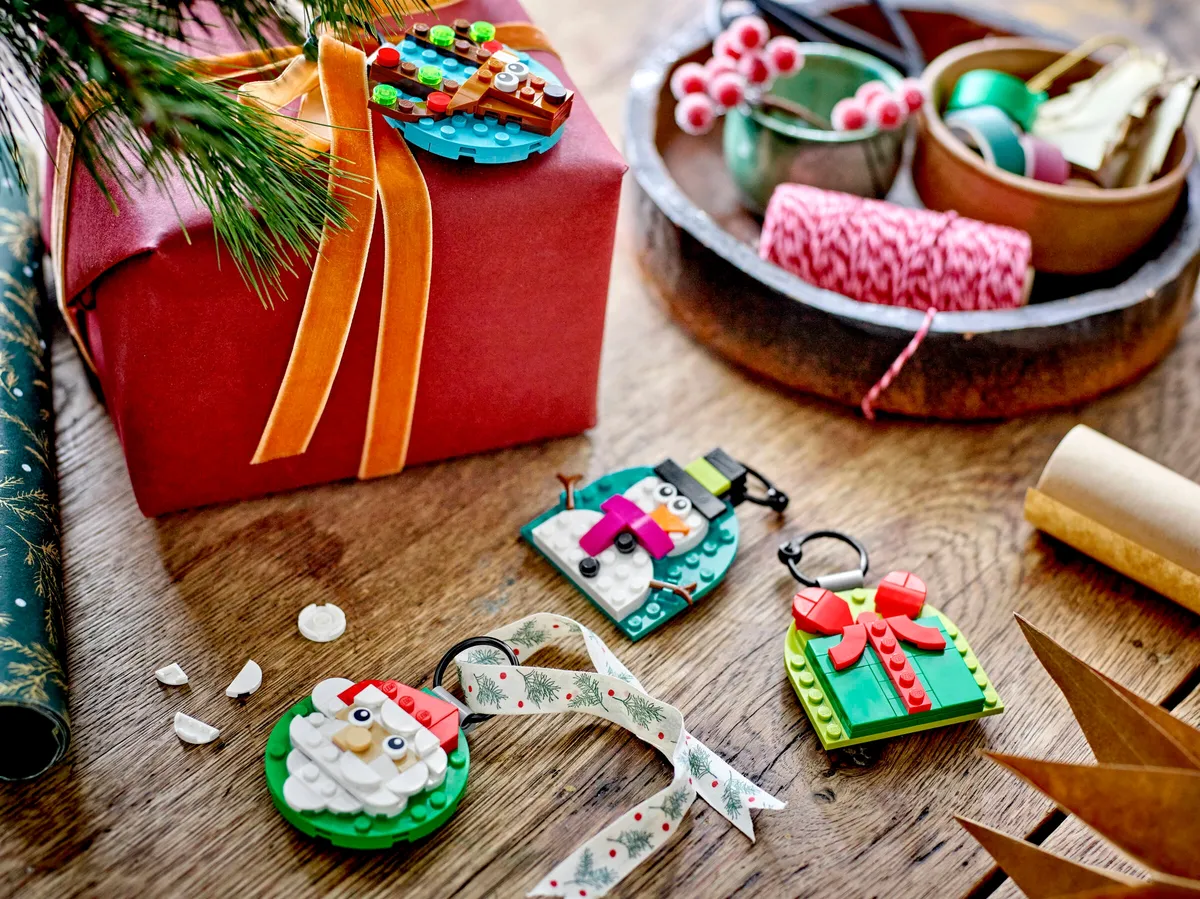 LEGO Christmas Ornament Selection (40744) - Bild 4
