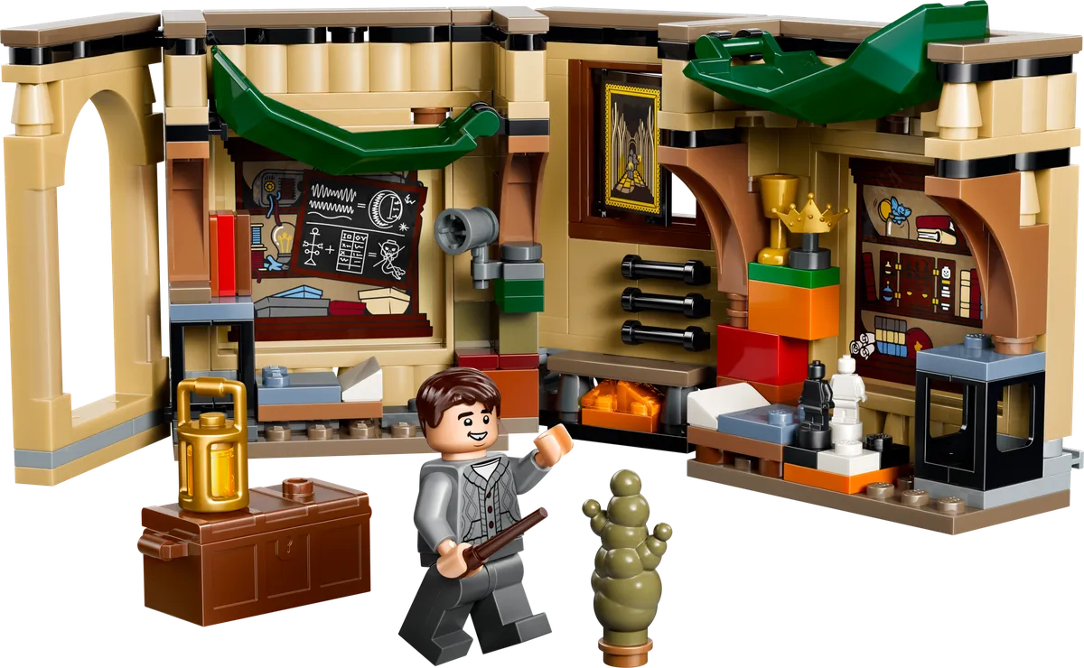 LEGO Hogwarts™ Castle: Room of Requirement (40770)