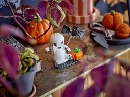 LEGO Celebration Series: Luminous Ghost (40772) - image 2