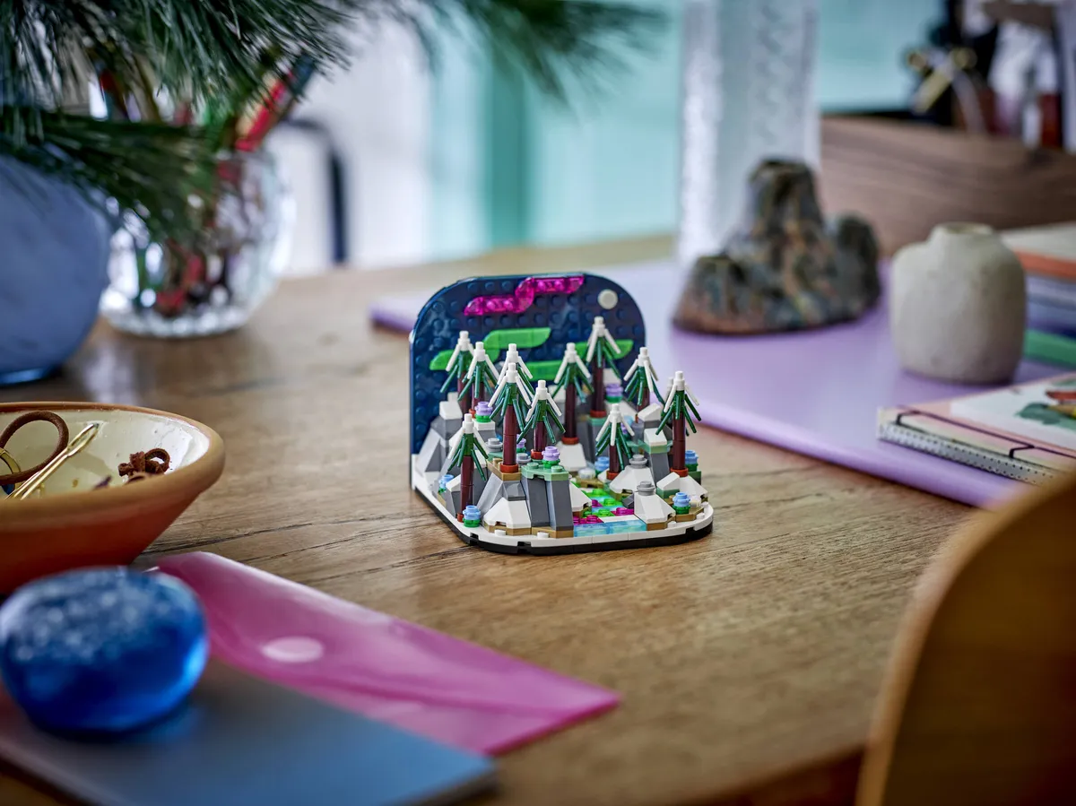 LEGO Northern Lights Diorama (40785) - Bild 2