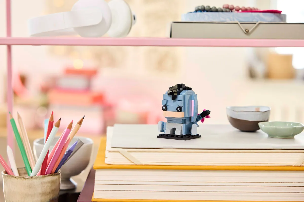 LEGO Eeyore (40797) - afbeelding 4