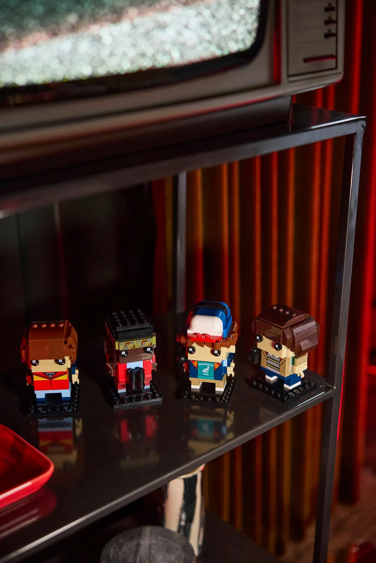 LEGO Mike, Dustin, Lucas and Will Figures (40801) - image 6