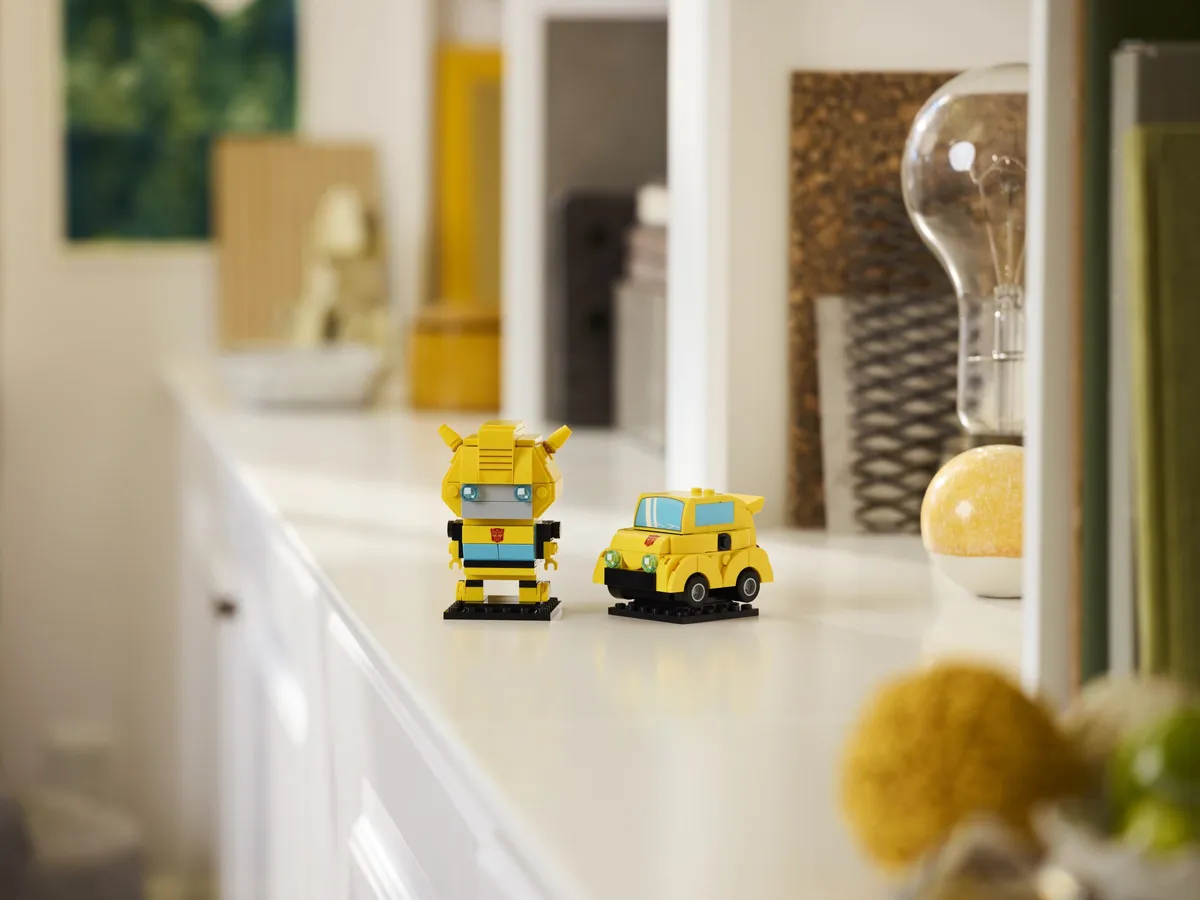 LEGO Bumblebee Robot & Vehicle (40804) - afbeelding 4