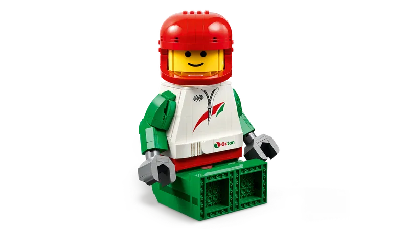 Up-Scaled Racing Driver Minifigure von LEGO – Produktfoto 4 von 6
