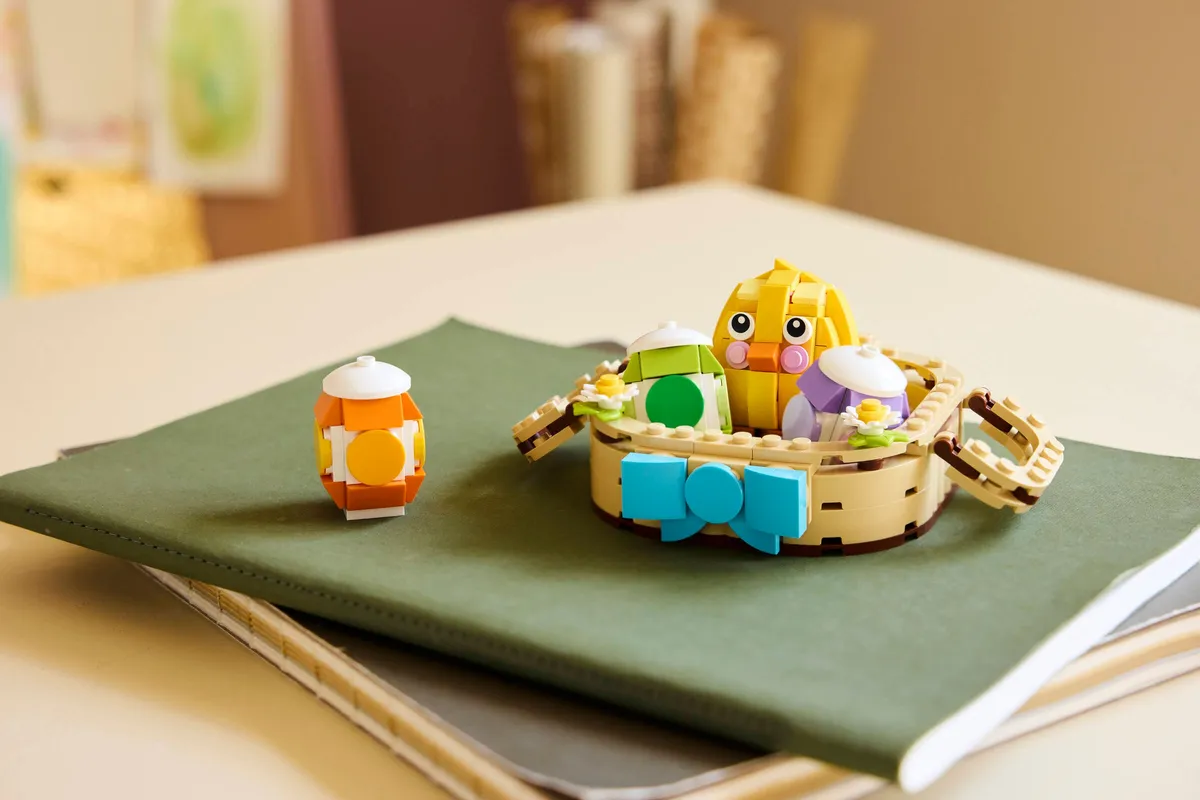 LEGO Easter Egg Basket (40863) - image 5