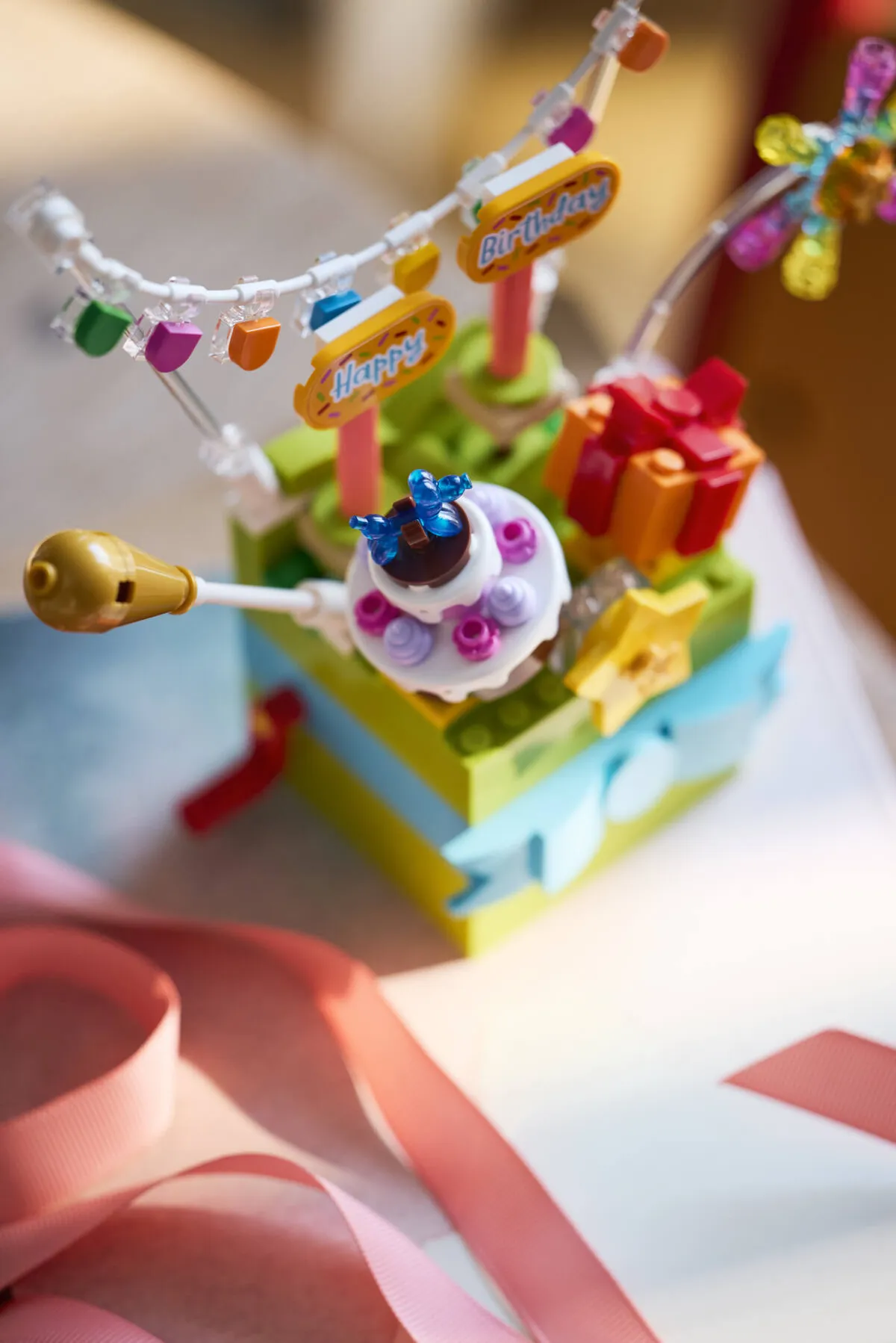 LEGO Gift Box Celebration (40871) - afbeelding 8
