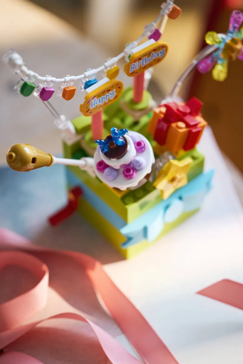 Gift Box Celebration de LEGO – photo du produit 9 sur 10