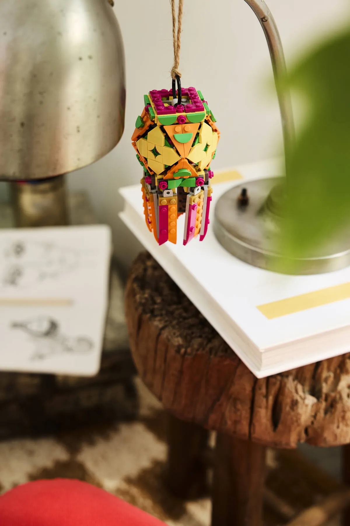 LEGO Colorful Lantern (40873) - Bild 6
