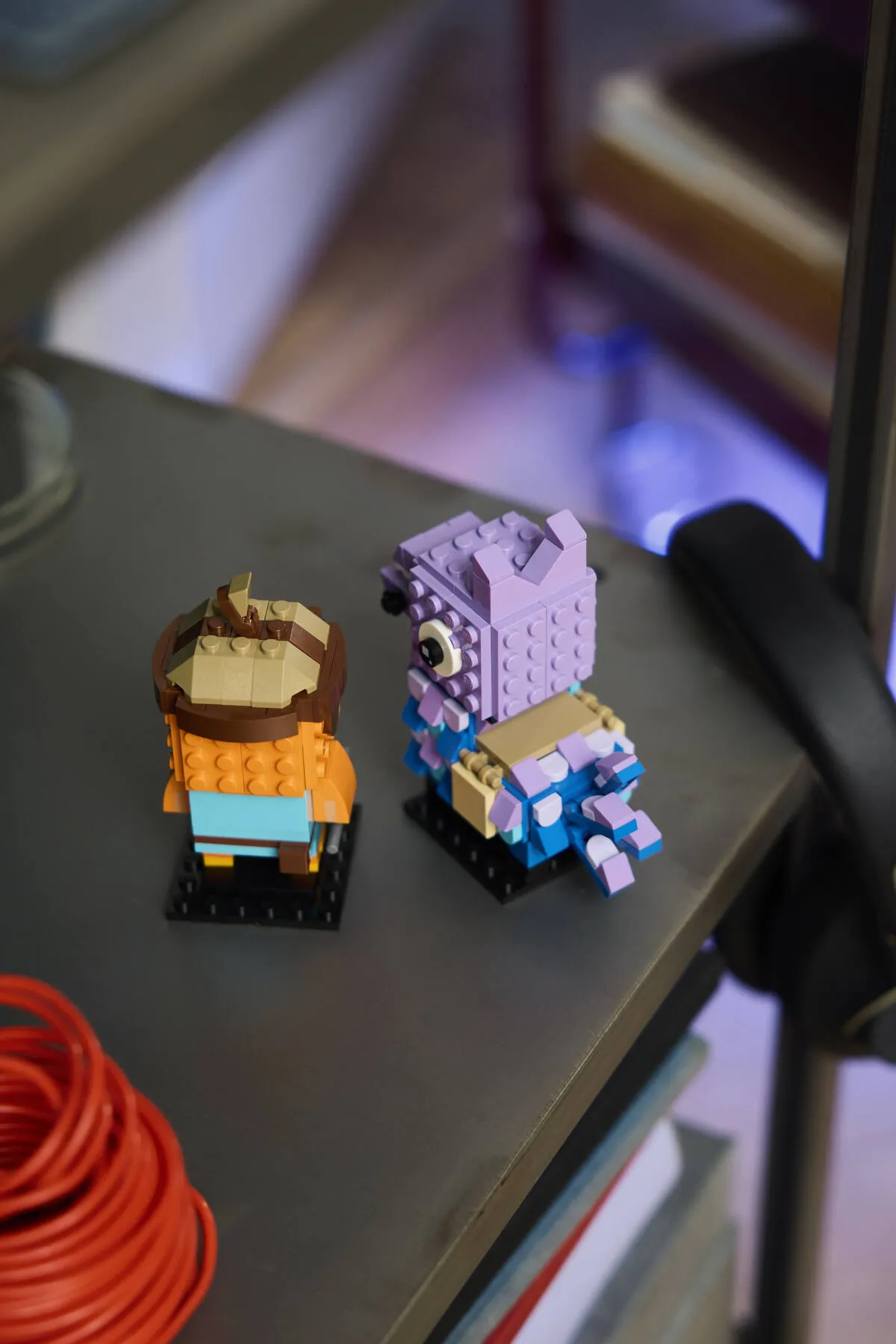LEGO Supply Llama & Fishstick Figures (40881) - Bild 7