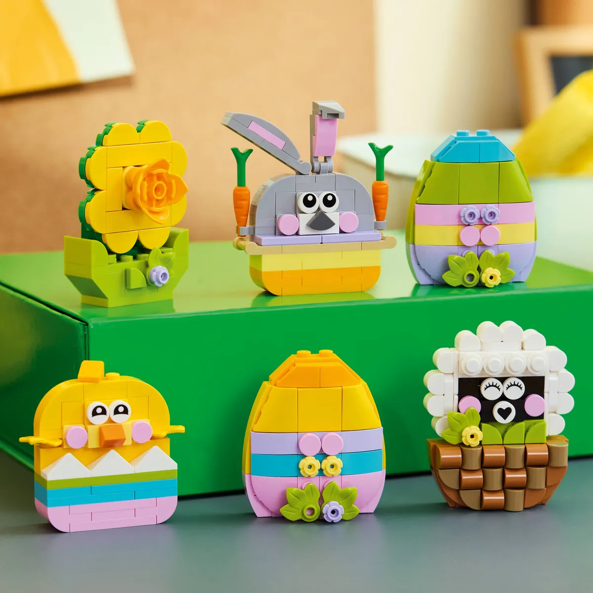 LEGO Easter Decorations (40890) - image 10