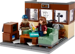 LEGO Stranger Things: WSQK Radio Station (40891)
