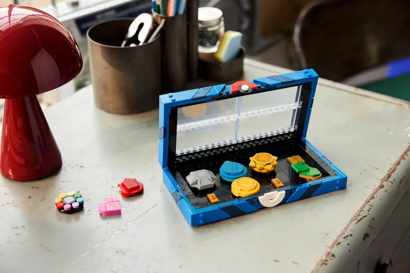 Kanto Region Badge Collection van LEGO – productfoto 6 van 7