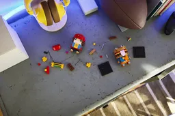 LEGO Beef Boss & Skye Figures (40910) - image 4