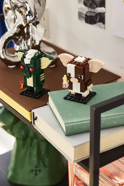 LEGO Gremlins Gizmo™ and Stripe Figures (40919) - Bild 5