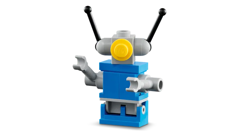 Up-Scaled Blue Astronaut Minifigure by LEGO – product photo 6 of 11