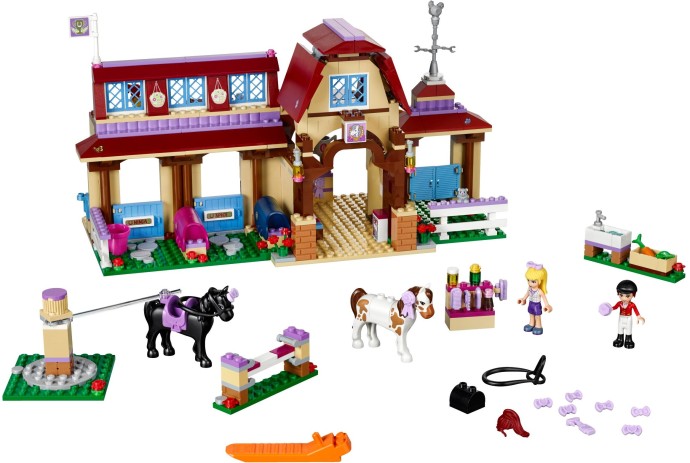 LEGO Heartlake Riding Club (41126)