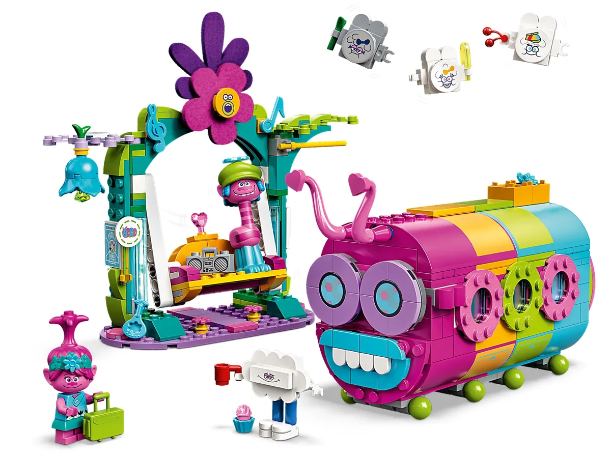 LEGO Rainbow Caterbus (41256) - image 2