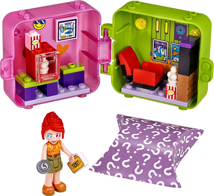 Mia's Shopping Play Cube