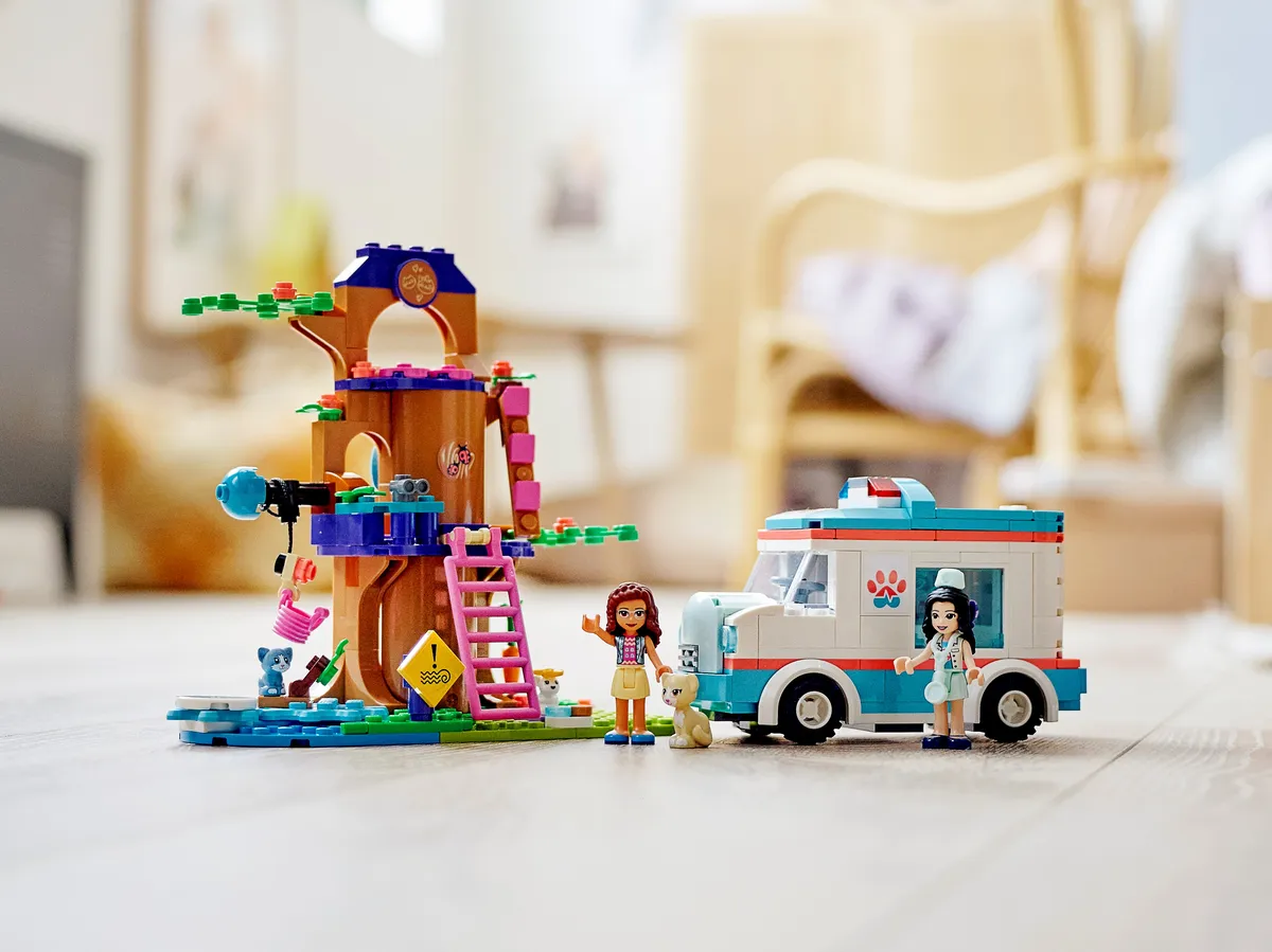 LEGO Vet Clinic Ambulance (41445) - Bild 9