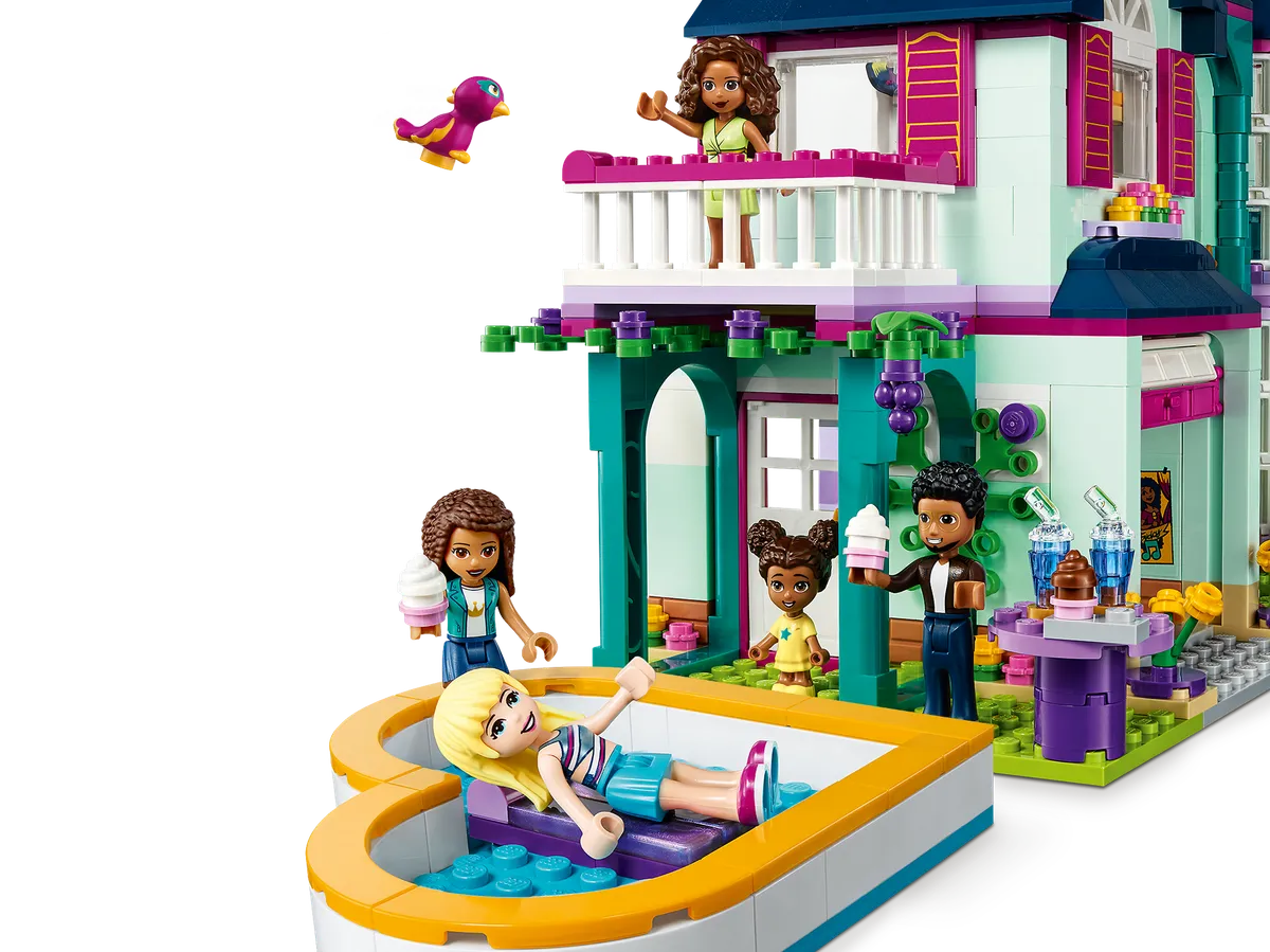LEGO Andrea's Family House (41449) - image 6