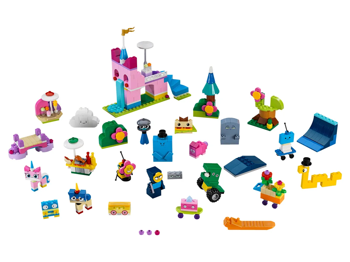 LEGO Unikingdom Creative Brick Box (41455)