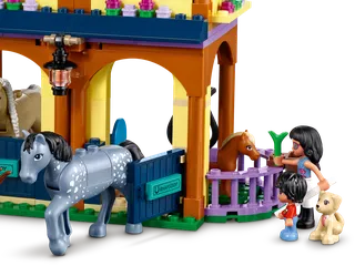 Forest Horseback Riding Center fra LEGO – produktbillede 8 af 17