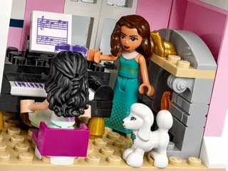 Heartlake City Grand Hotel by LEGO – product photo 15 of 25