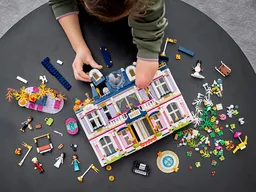 LEGO Heartlake City Grand Hotel (41684) - image 21