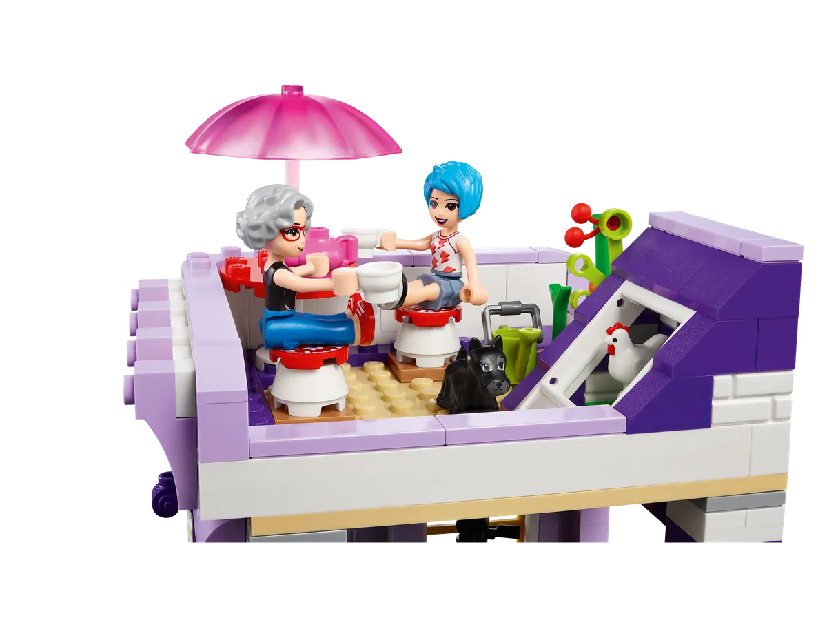 LEGO Main Street Building (41704) - image 9