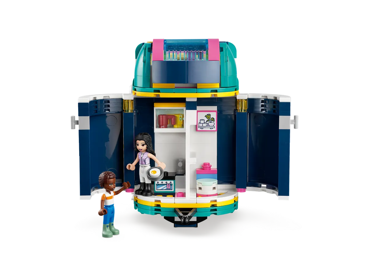 LEGO Horse Show Trailer (41722) - image 3