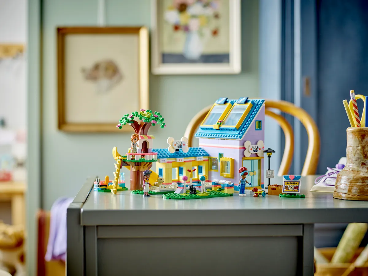 LEGO Dog Rescue Centre (41727) - image 10