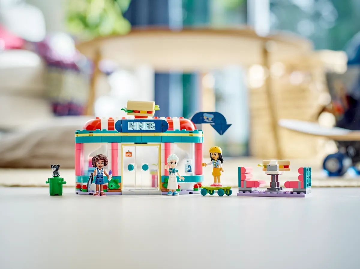 LEGO Heartlake Downtown Diner (41728) - Bild 10