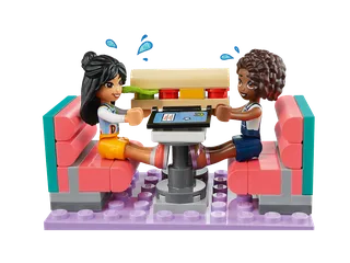 Heartlake Downtown Diner by LEGO – product photo 5 of 11