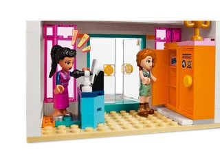 Heartlake International School fra LEGO – produktbillede 5 af 13
