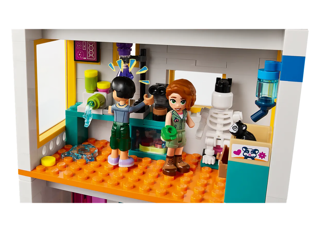 LEGO Heartlake International School (41731) - Bild 5
