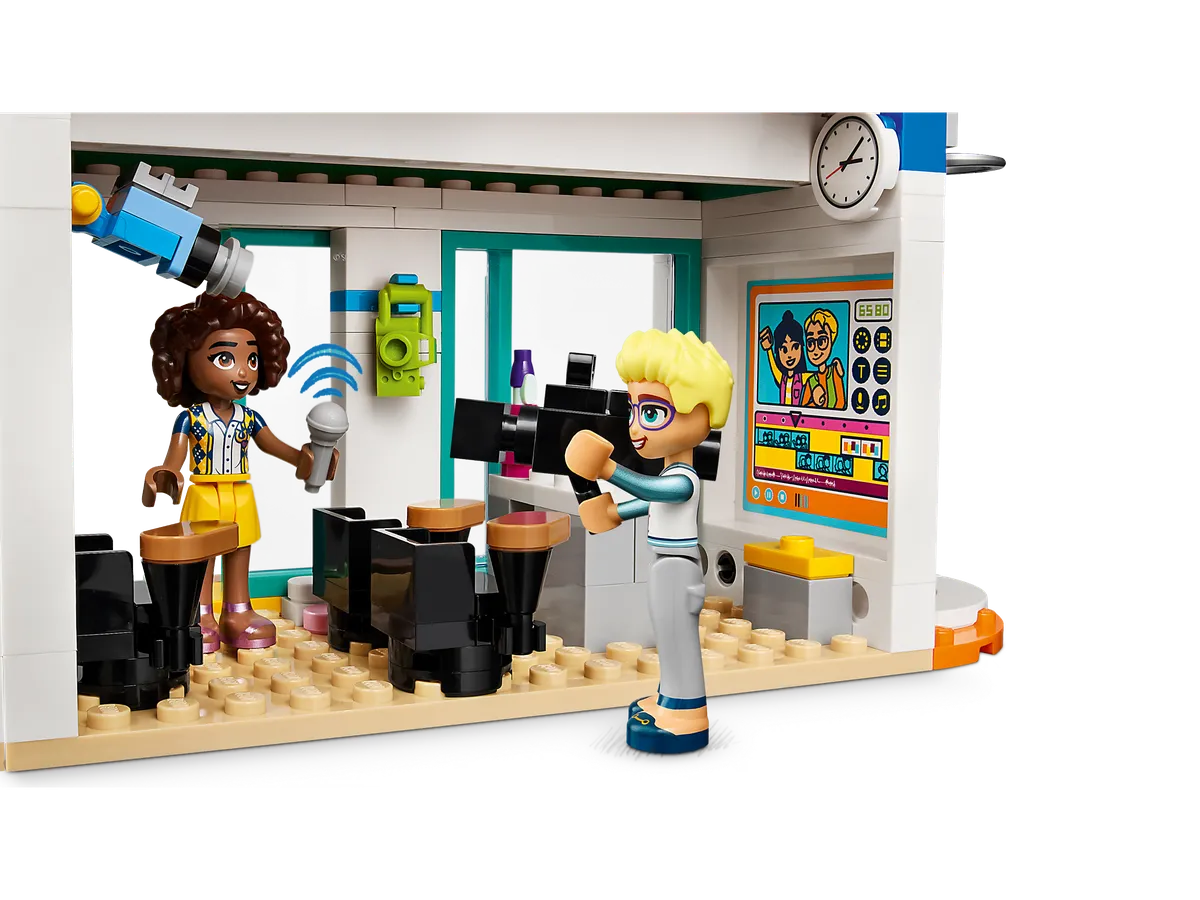 LEGO Heartlake International School (41731) - Bild 6