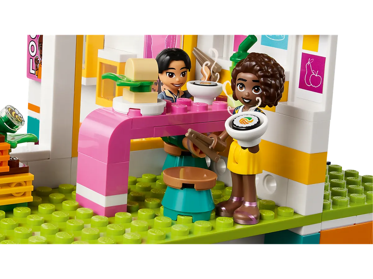 LEGO Heartlake International School (41731) - Bild 8